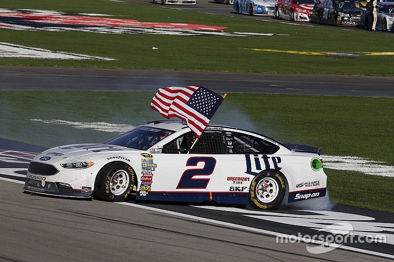 Primo centro stagionale per Brad Keselowski a Las Vegas