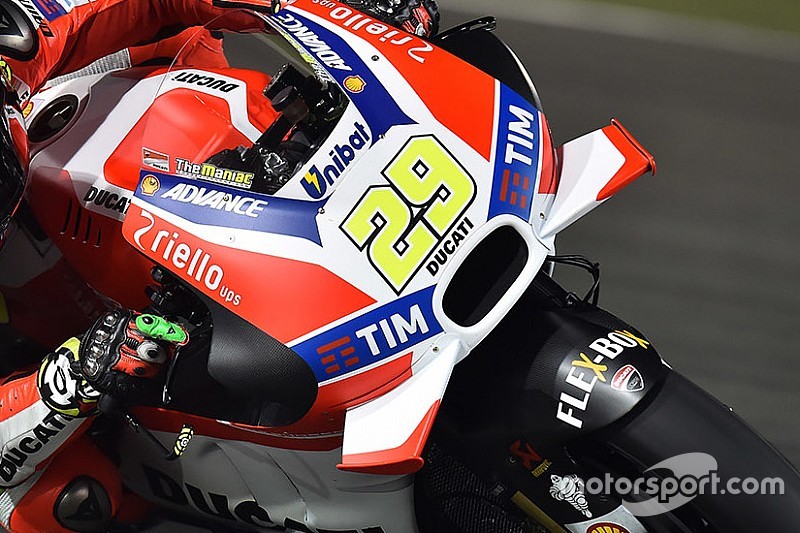 Crutchlow lancia l'allarme alette: