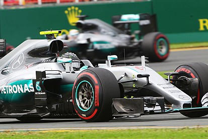 Doppietta Mercedes a Melbourne, ma la Ferrari c'è!