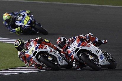 Rossi: "Ducati kan meedoen voor de wereldtitel in 2016"