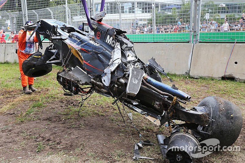 Alonso precisará de novo motor completo no GP do Bahrein