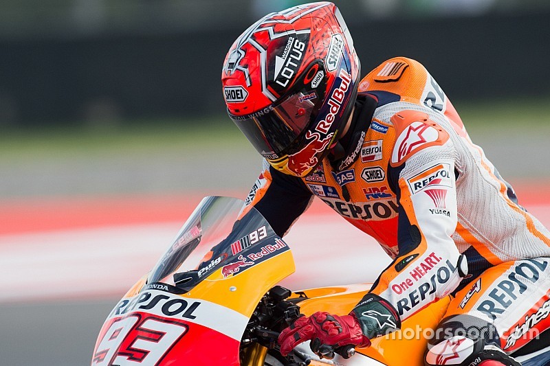 Snelste tijd en crash voor Marquez in tweede training in Austin