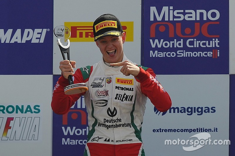 Mick Schumacher gana en su debut en la F4 Italiana