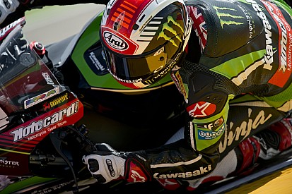 WSBK Assen: Van der Mark crasht in strijd om zege, Rea wint