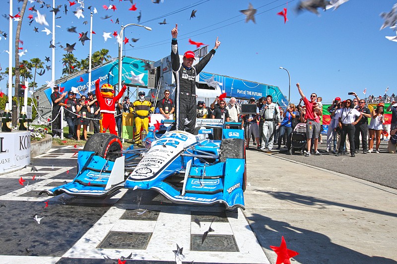 Организаторы IndyCar объяснили, почему не наказали Пажено