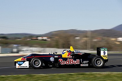 Sette Camara houdt Stroll nipt achter zich tijdens F3-testdag in Hongarije