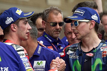 A Iannone le va bien la llegada de Lorenzo