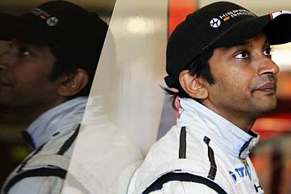 Karthikeyan'a HRT'de tam sezon garantisi yok