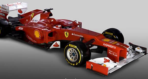 Ferrari 2012 aracının tanıtımını gerçekleştirdi