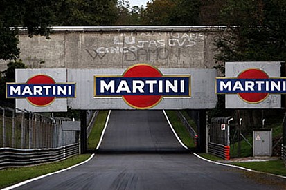 Monza'da iki ayrı DRS bölgesi ayar yapmayı zorlaştırıyor