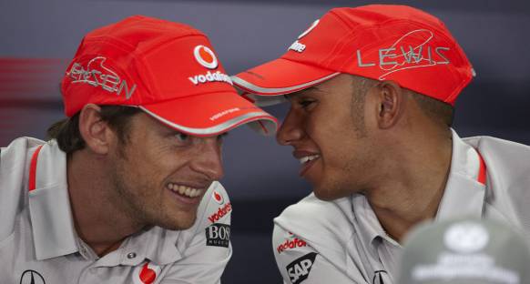 'Button ve Hamilton'la 5 yıl daha devam'