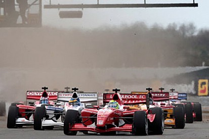 Superleague Formula 2011 takvimi netleşti