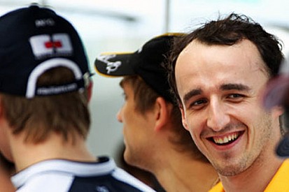 'Kubica en az 2-3 hafta daha hastanede'