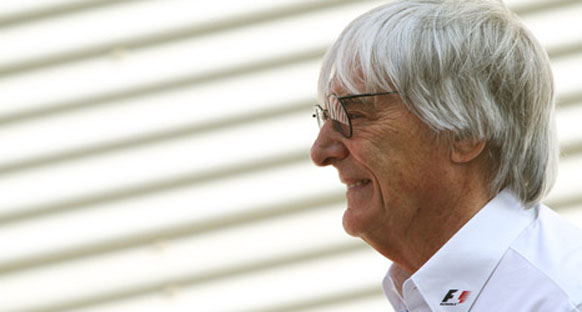 Formula 1'in patronu Melbourne'a küstü