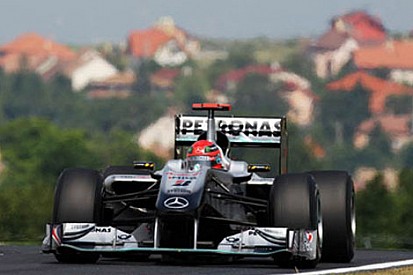 Schumacher'in sıkıntısı ön lastiklerde