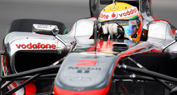 Hamilton, Button'ın kendisine çok yakın olmasına şaşkın