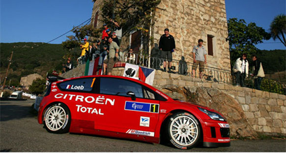 Citroen, Loeb ve Ogier ile devam edecek