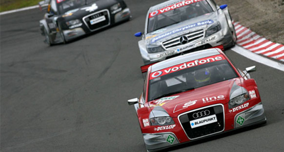 Ekstrom kazandı, Audi duble yaptı