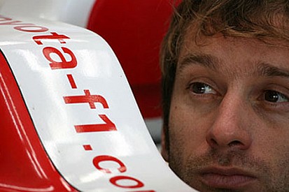 Trulli kazanın üzüntüsünü yaşıyor