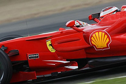 Raikkonen İngiltere'de de 1-2 bekliyor