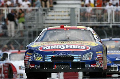 Marcos Ambrose, ilk NASCAR Cup startını alacak