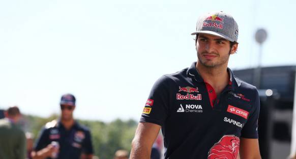 Sainz: 'Toro Rosso'nun ilk beşe girmesine yardım etmeliyim'