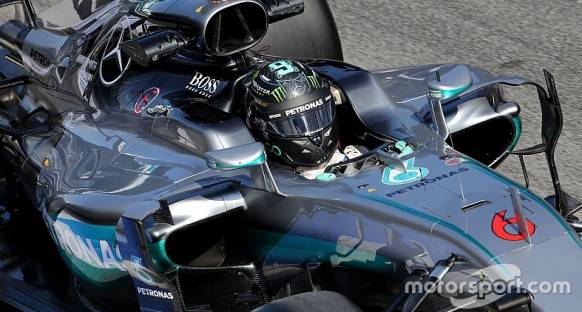 Rosberg'e göre FIA kural değişikliklerinde pilotlara danışmalı