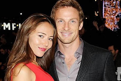 Jenson Button eşinden ayrıldı