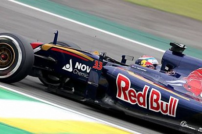 Verstappen: 'Hamilton'un mücadelesiyle benim geçişlerimi kıyaslamak doğru değil'