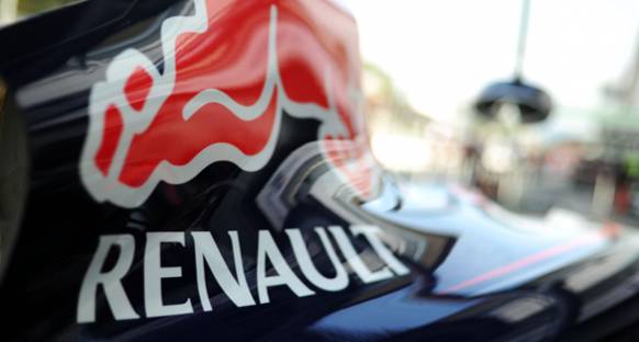 Red Bull'un 'markasız' motor çözümünde son karar Ghosn'a ait