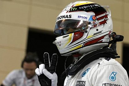 Raikkonen'in renk kattığı yarışı Hamilton zorlanmadan kazandı