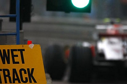 Islak zemin lastikleri tartışması tekrar alevlenebilir