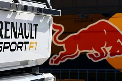 Horner: 'Renault zor durumda'