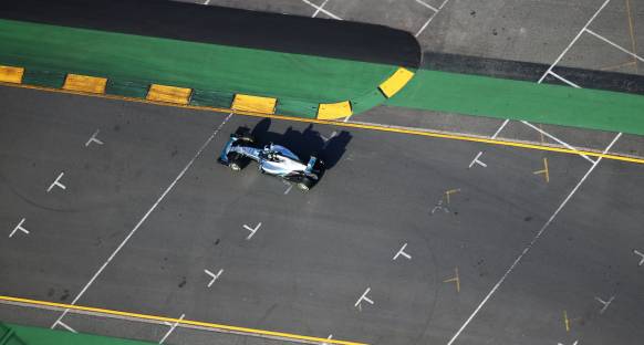 Mercedes pilotları istedikleri ayarı henüz bulamadı