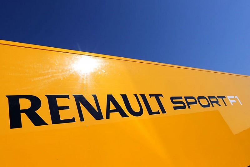 Компанія Renault підписала лист про намір викупити Lotus F1
