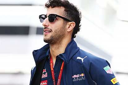 Ricciardo admite que la estrategia de Rusia fue "errónea"