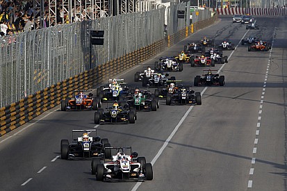 Russell hopes Macau GP stays open to veterans
