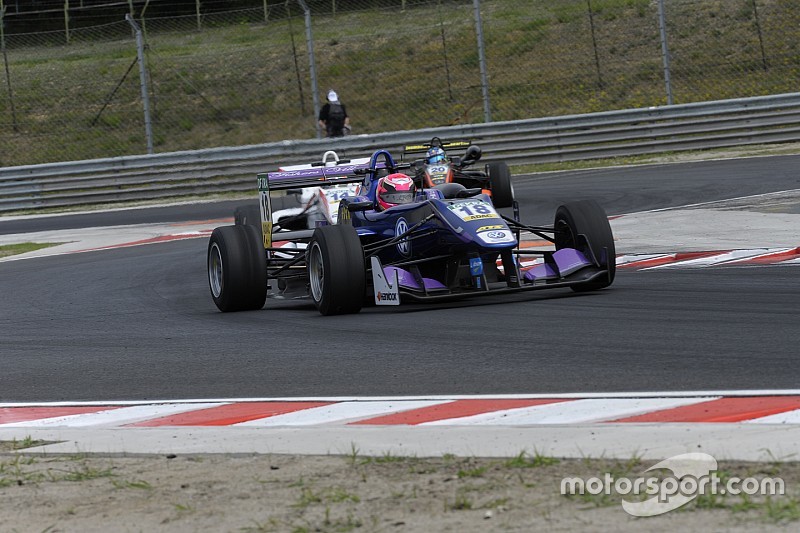 Formel-3-Fahrer erleidet bei Crash in Spielberg Verletzungen