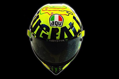 "Mugiallo": el casco de Valentino Rossi para Mugello