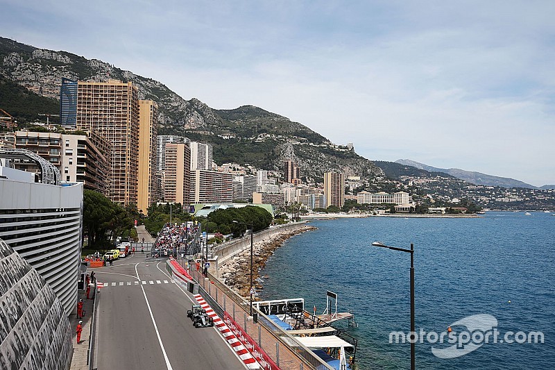 Mercedes-duo denkt dat Red Bull serieuze bedreiging vormt