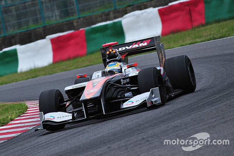 Super Formula Okayama - Vandoorne pas 17de in kwalificatie