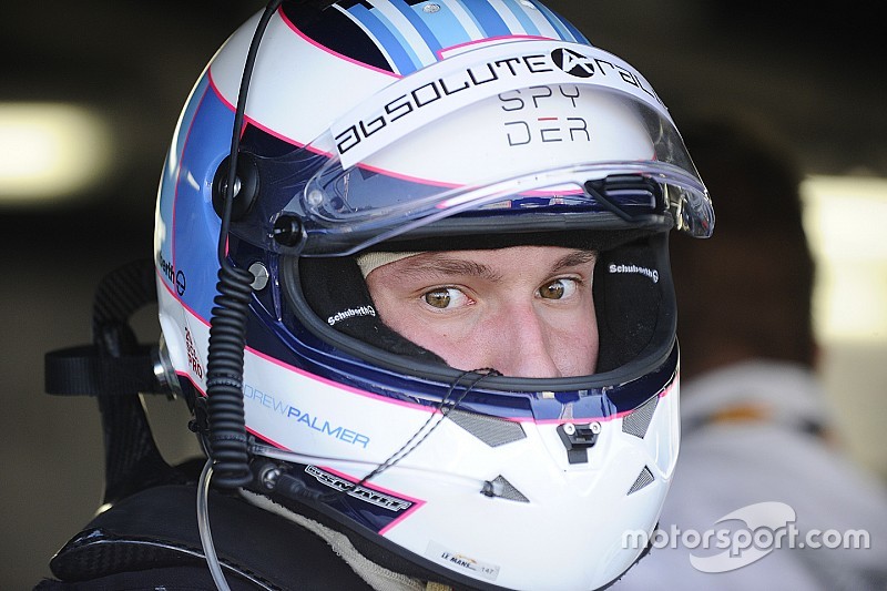 Bentley confirma lesión en la cabeza de Palmer tras choque