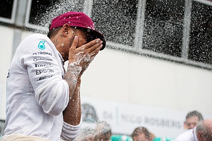 VIDEO: Lewis Hamilton de fiesta con Justin Bieber en Mónaco