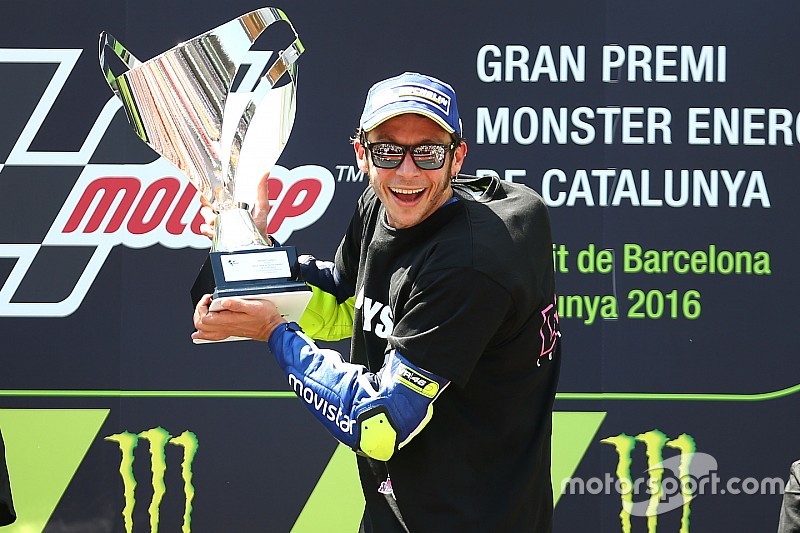 MotoGP加泰罗尼亚站: 罗西击败马奎兹 洛伦佐摔车退赛