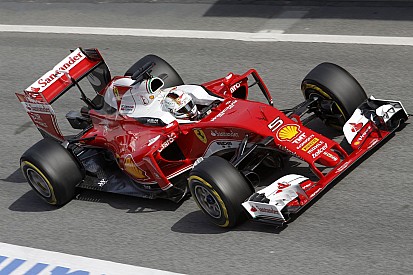 Minden idők egyik legtöbb káromkodását tartalmazó F1-es rádióüzenete: Vettel