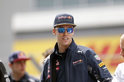 Kvyat: „Könnyű engem támadni, de csináljak csak, nem gond”