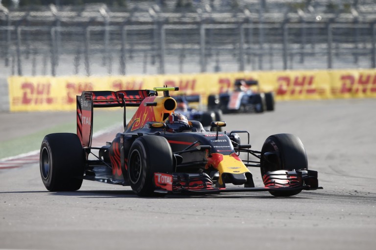 Az orosz menedzser szerint Kvyat számára nincs visszaút a Red Bullhoz!