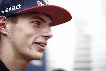 Hollandia megőrül Verstappenért, azonban a Red Bull tehetsége nem érzi a nyomást!
