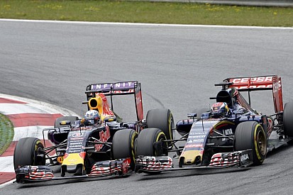 Hivatalos: Renault motorokra vált a Toro Rosso, és a Red Bull is marad a franciákkal