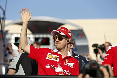 ÉLŐ F1-ES MŰSOR: Jöhet az új időmérő, szárnyal a Haas, Vettel KO, Hamilton motiválatlan lett?